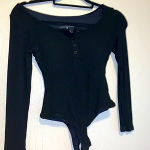 Medium Long Sleeve Women’s Shirt